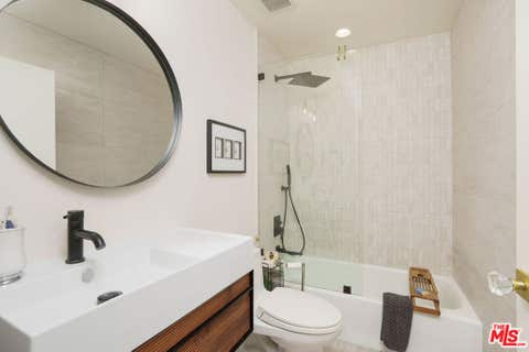 Tiny photo for 1240 S Corning Street #303, Los Angeles, CA 90035 (MLS # 26859895)