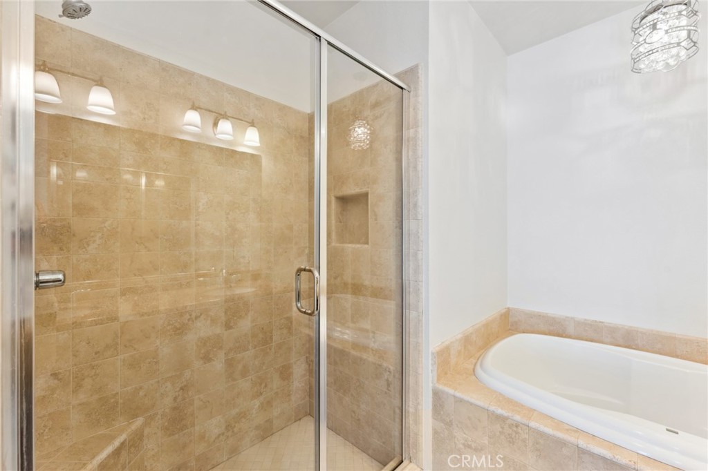 Vantis - Residential Lease