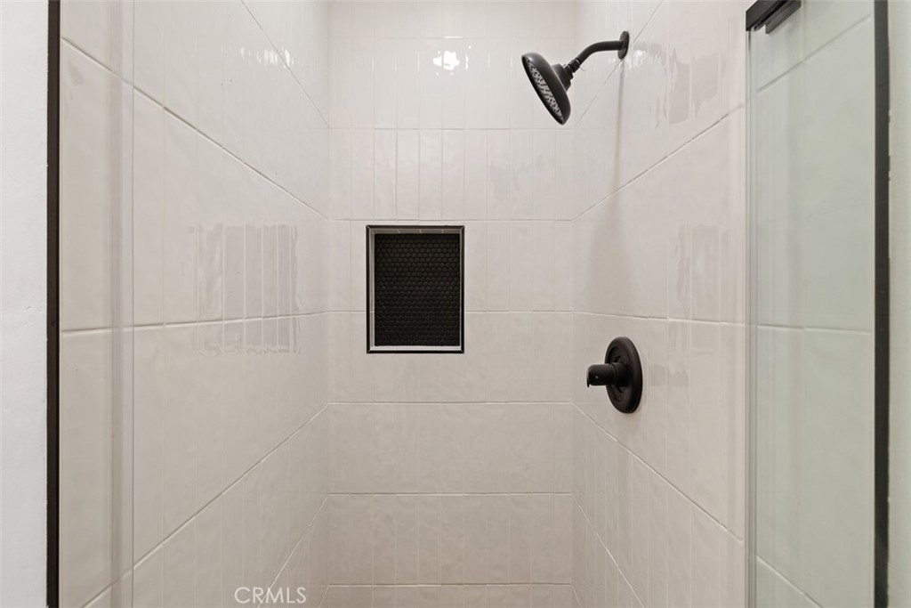 San Tract - Residential Lease