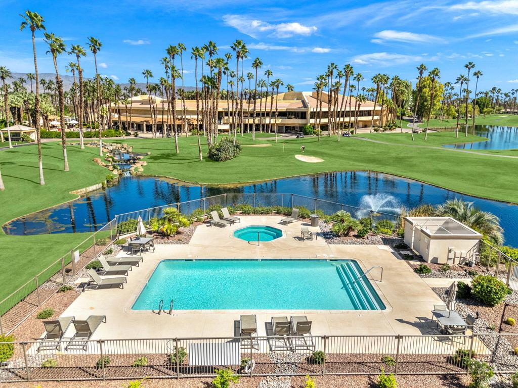 Palm Valley CC - Residential
