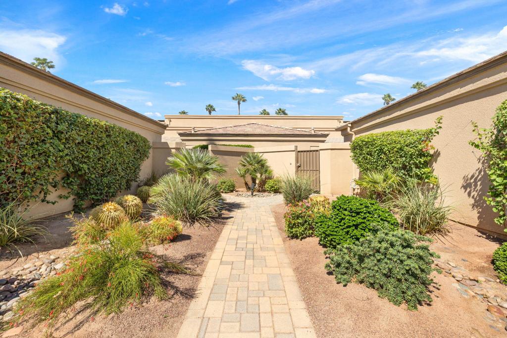 Palm Valley CC - Residential