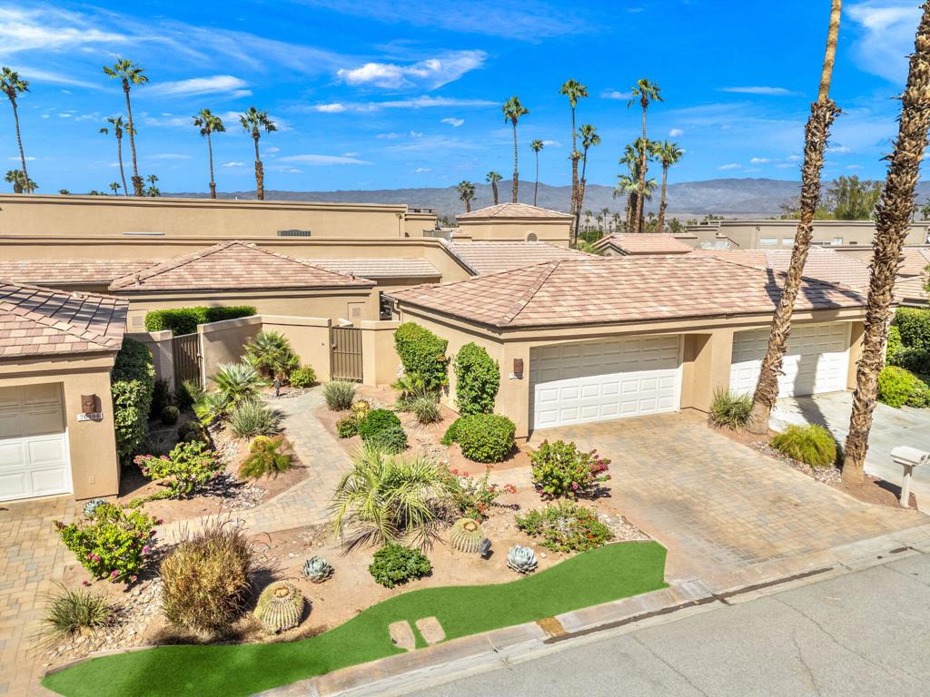 Palm Valley CC - Residential
