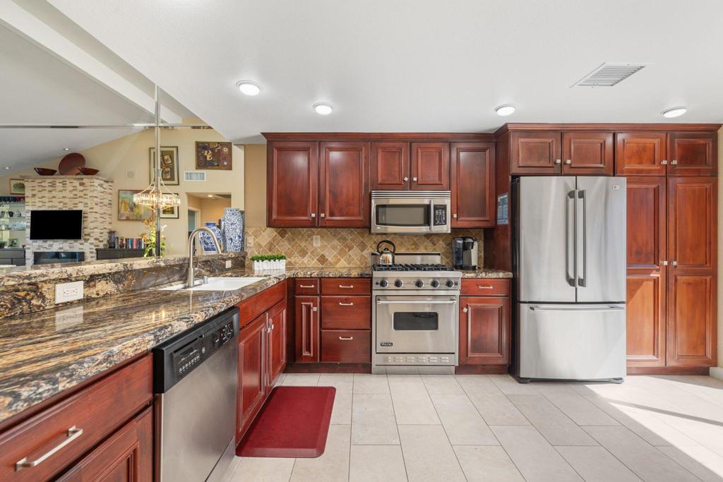 Palm Valley CC - Residential