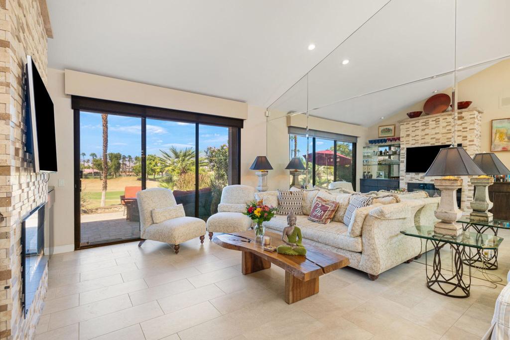 Palm Valley CC - Residential