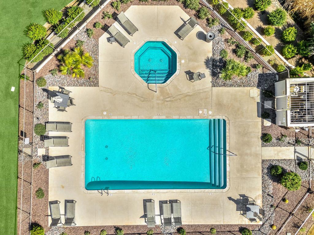 Palm Valley CC - Residential