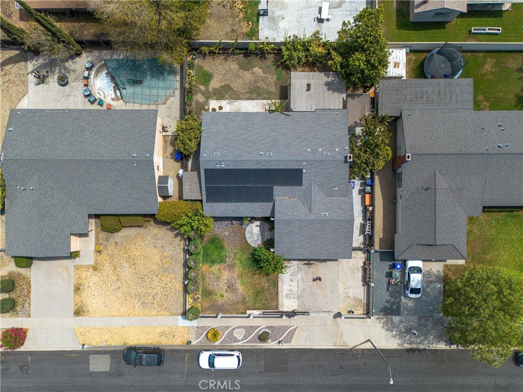 9087 Rosecrest