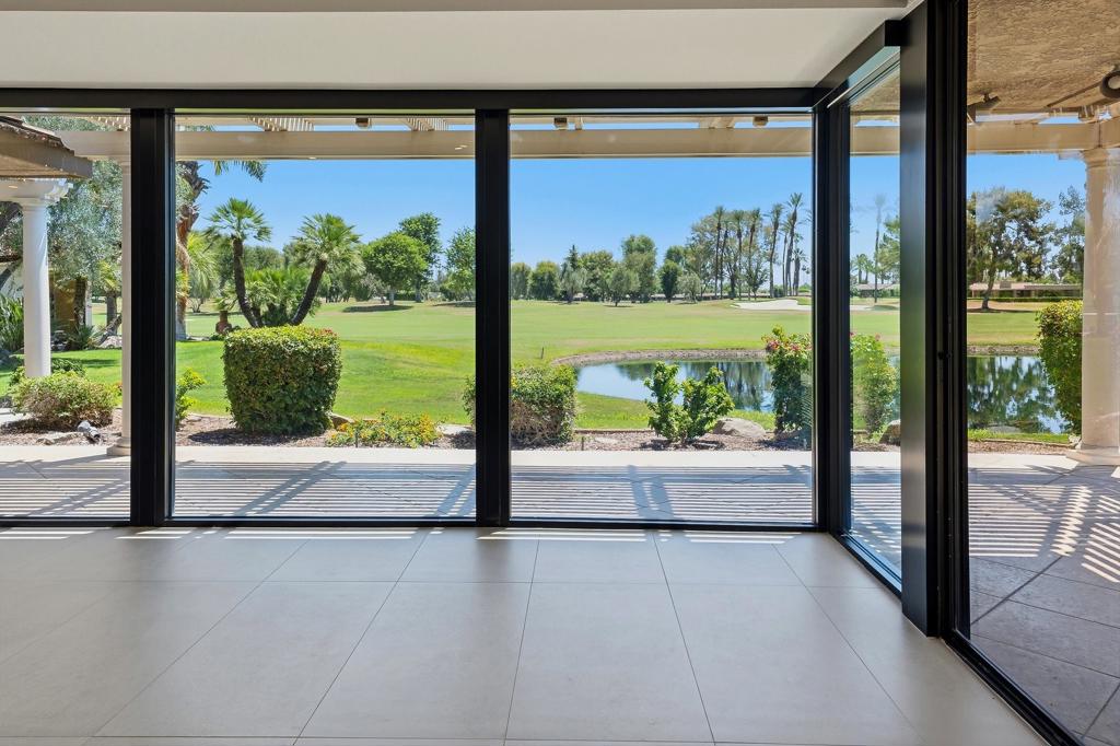 2 Auburn Court