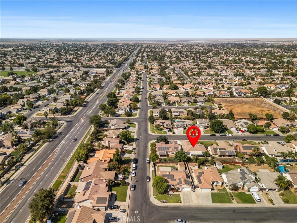 Bakersfield, California 93312, United States, 4 Bedrooms Bedrooms, ,2 BathroomsBathrooms,Residential,Active,212066