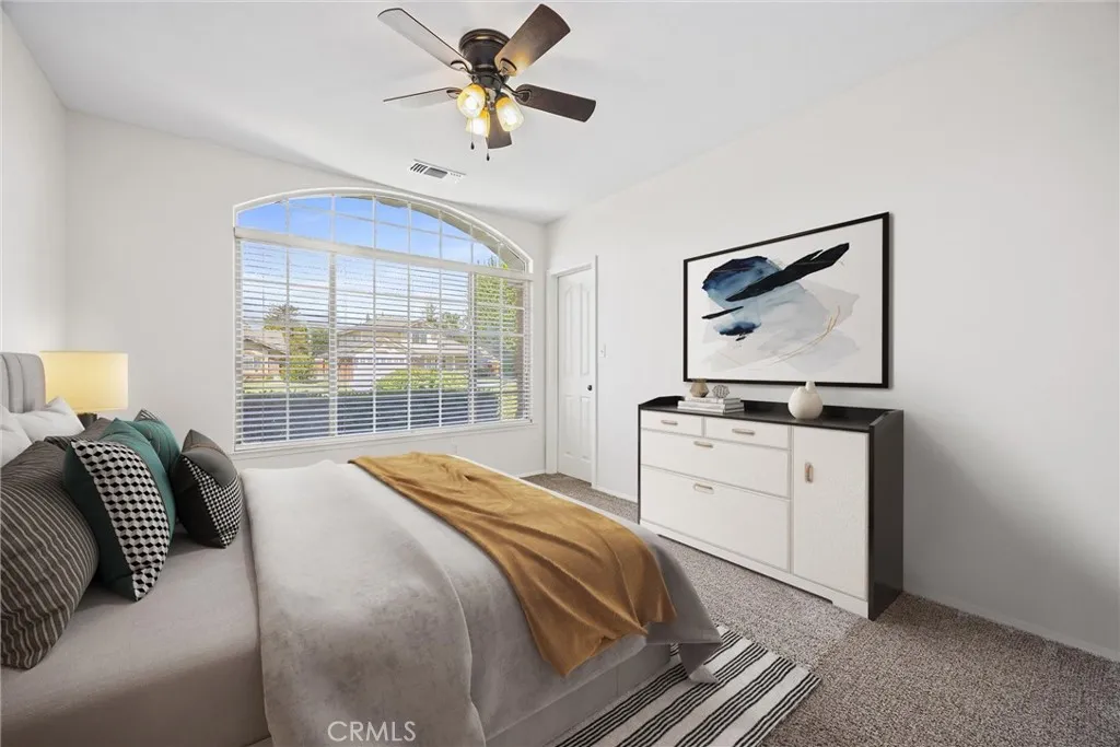 Bakersfield, California 93312, United States, 4 Bedrooms Bedrooms, ,2 BathroomsBathrooms,Residential,Active,212066