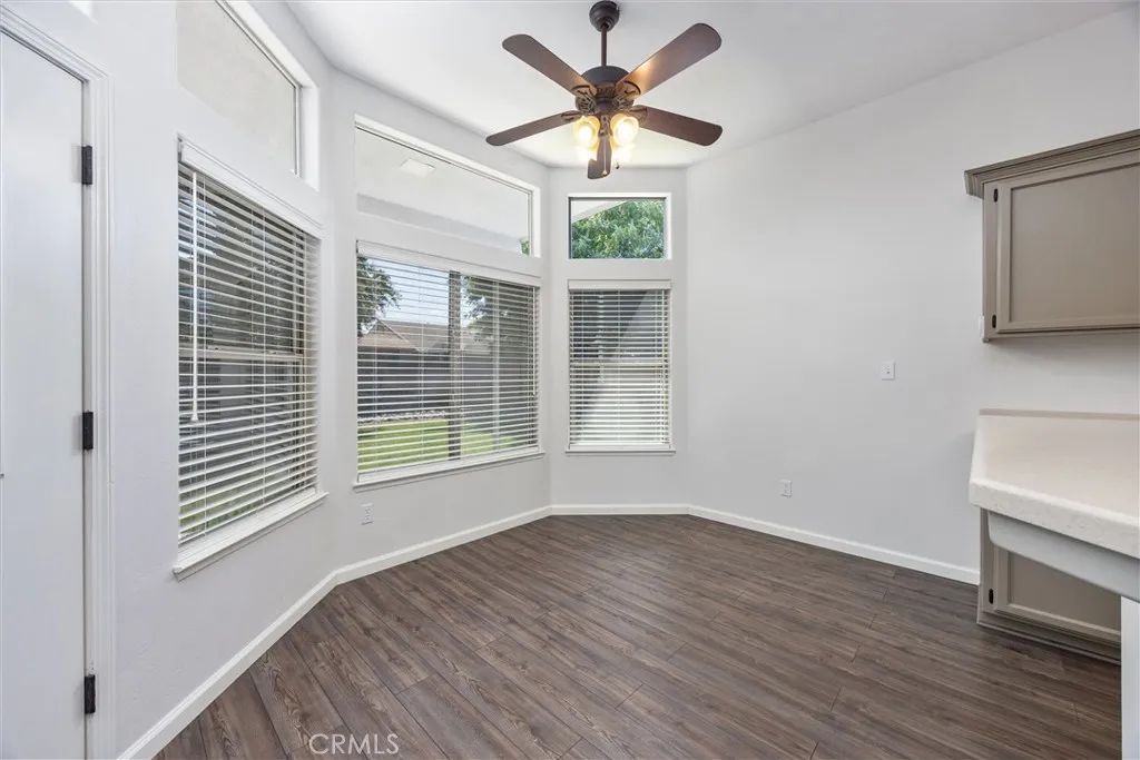 Bakersfield, California 93312, United States, 4 Bedrooms Bedrooms, ,2 BathroomsBathrooms,Residential,Active,212066