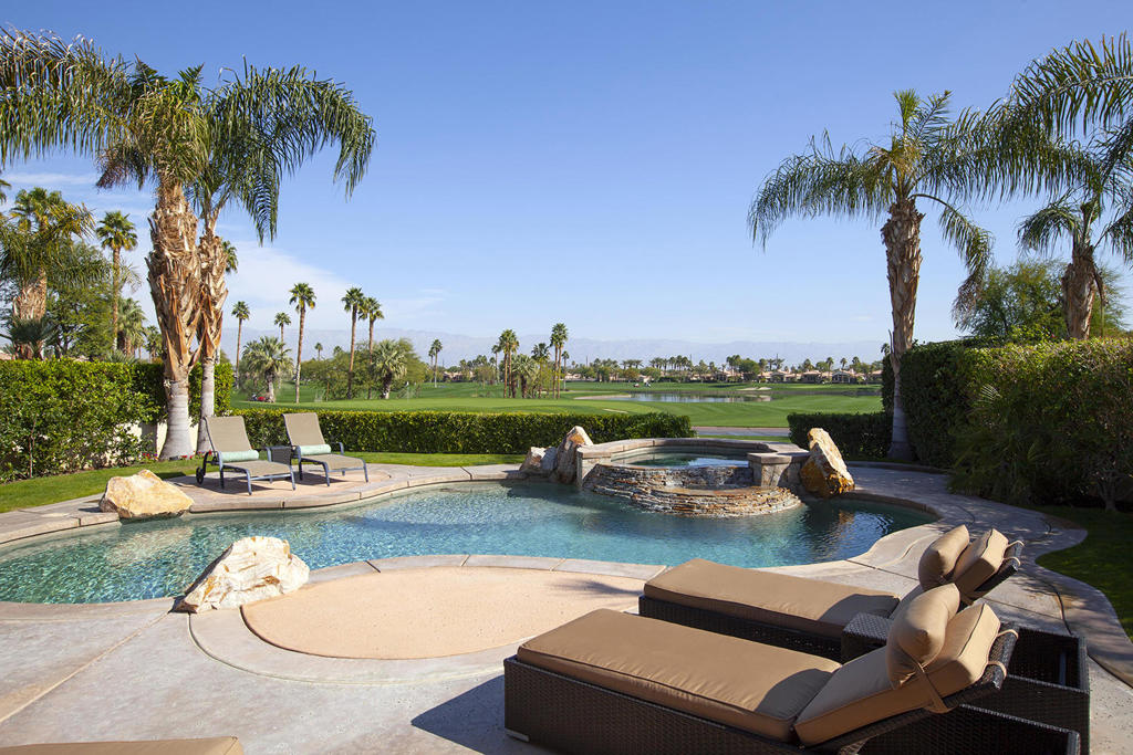 79702 Mission Drive E
