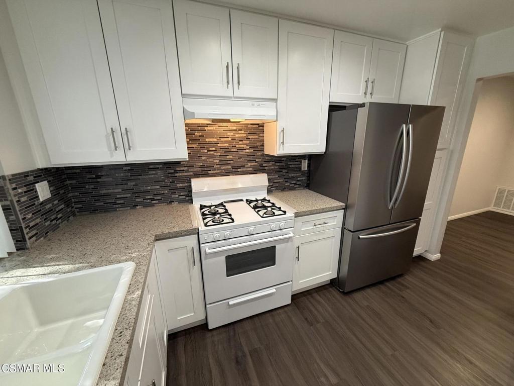 31505 Lindero Canyon Road 9