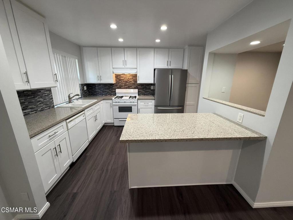 31505 Lindero Canyon Road 9