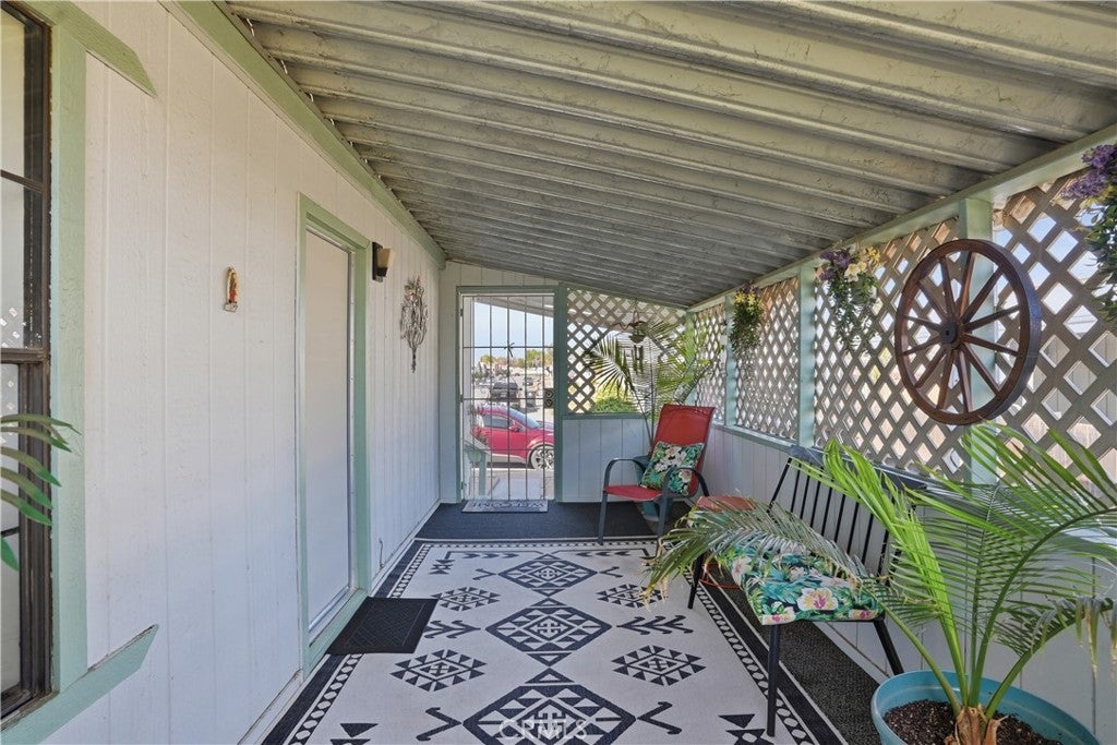 1301 Taft Highway 154