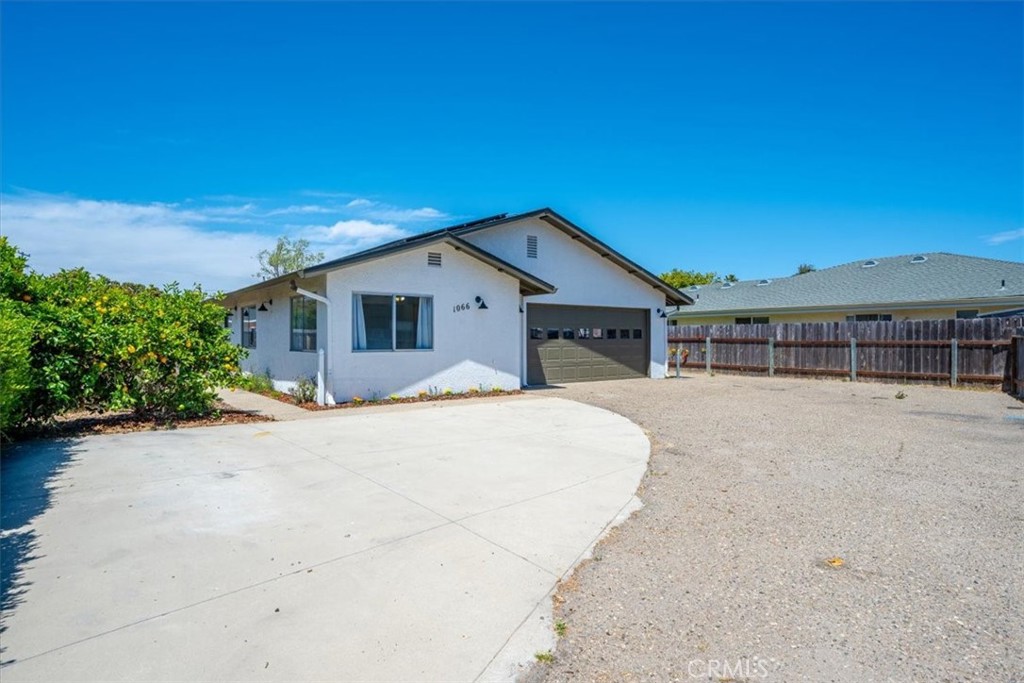 1066 Maple Street