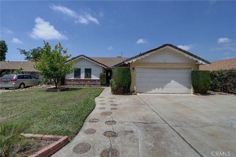 Photo of 8137 Variel AVE, Canoga Park, CA 91304 (MLS # SR26099290)