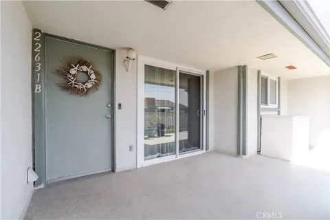 22631 Maple Avenue Unit B, Torrance, CA 90505 - MLS#: SB25221326