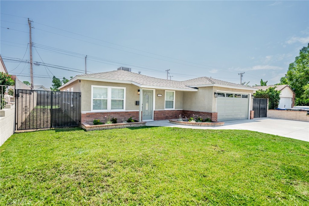 17058 E Edna