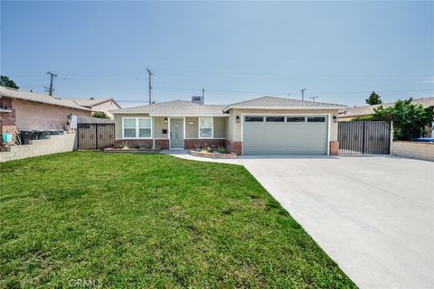 Photo of 17058 E Edna PL, Covina, CA 91722 (MLS # MB26104560)
