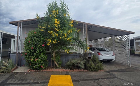 Photo of 21001 Plummer ST #21, Chatsworth, CA 91311 (MLS # SR26194072)