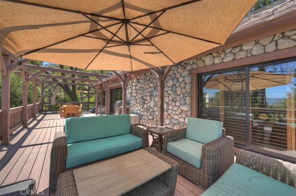 27487 Matterhorn Dr, Lake Arrowhead, CA, 92352, USA, 5 Bedrooms Bedrooms, ,5 BathroomsBathrooms,Residential,Active,27487 Matterhorn Dr,IG26112741