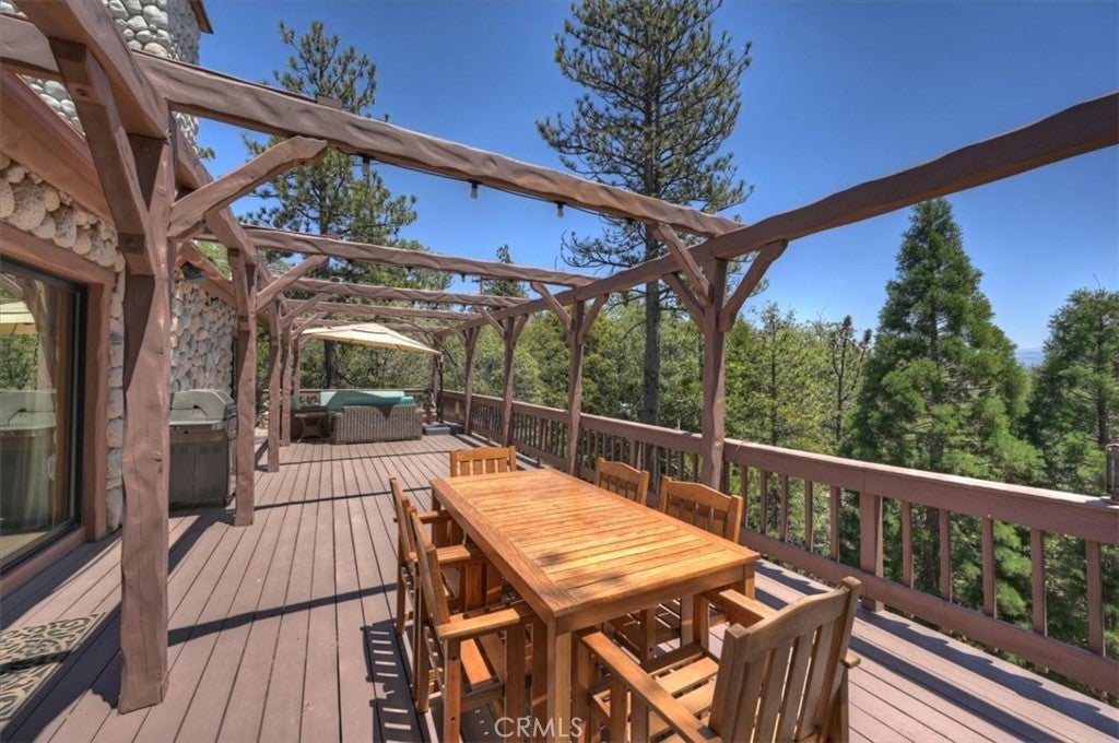 27487 Matterhorn Dr, Lake Arrowhead, CA, 92352, USA, 5 Bedrooms Bedrooms, ,5 BathroomsBathrooms,Residential,Active,27487 Matterhorn Dr,IG26112741