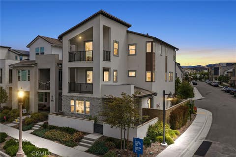 Photo of 427 Flycatcher, Irvine, CA 92618 (MLS # OC26120656)