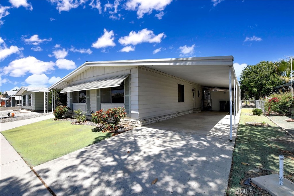 650 Seville Drive