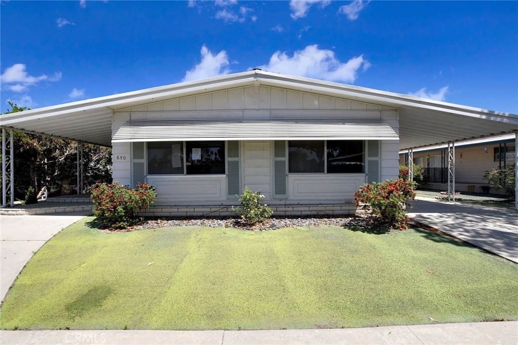 650 Seville Drive