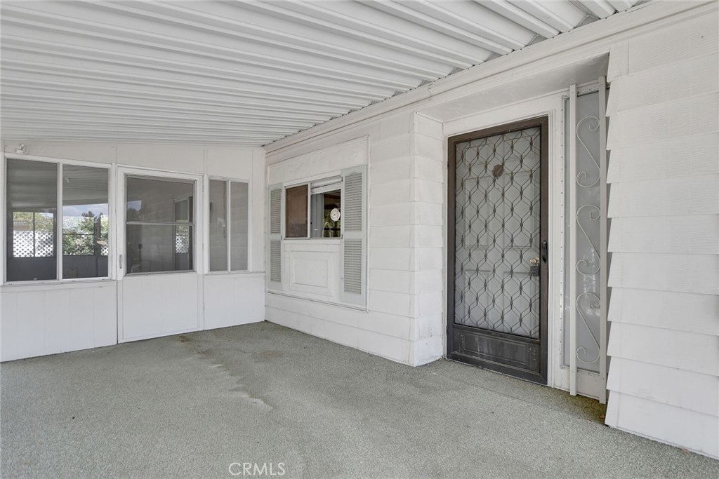 650 Seville Drive
