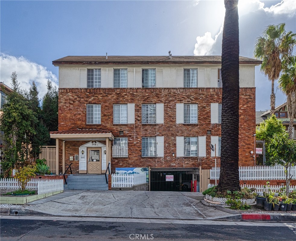 Prime Investment Opportunity in Los Angeles! This 21-unit apartment building offers an exceptional investment opportunity in a highly sought- after area. The property features a well-rounded mix of spacious units, including 19 one-bedroom apartments, one two-bedroom unit, and a unique three-bedroom penthouse on the rooftop with its own private outdoor space, perfect for commanding top-tier rents. Located in a high-demand neighborhood, the building enjoys a strong occupancy rate and a steady stream of rental income. Tenants benefit from the convenience of nearby shopping, dining, and public transportation, enhancing the appeal of the property for long-term renters. With considerable potential for value-add improvements and rent growth, this asset offers a lucrative opportunity for investors seeking both stable cash flow and future appreciation. Don’t miss the chance to capitalize on this prime investment opportunity!