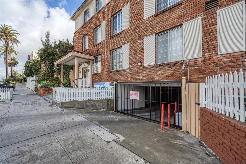248 S Occidental Boulevard