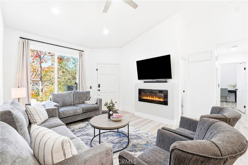 Photo of 22 Sandpiper Ln, Aliso Viejo, CA 92656 (MLS # OC26070040)