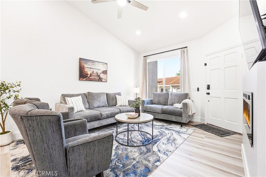 Photo of 22 Sandpiper Ln, Aliso Viejo, CA 92656 (MLS # OC26070040)