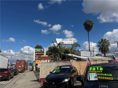 Photo of 1136 S Hacienda Boulevard SE, Hacienda Heights, CA 91745 (MLS # CV26229718)