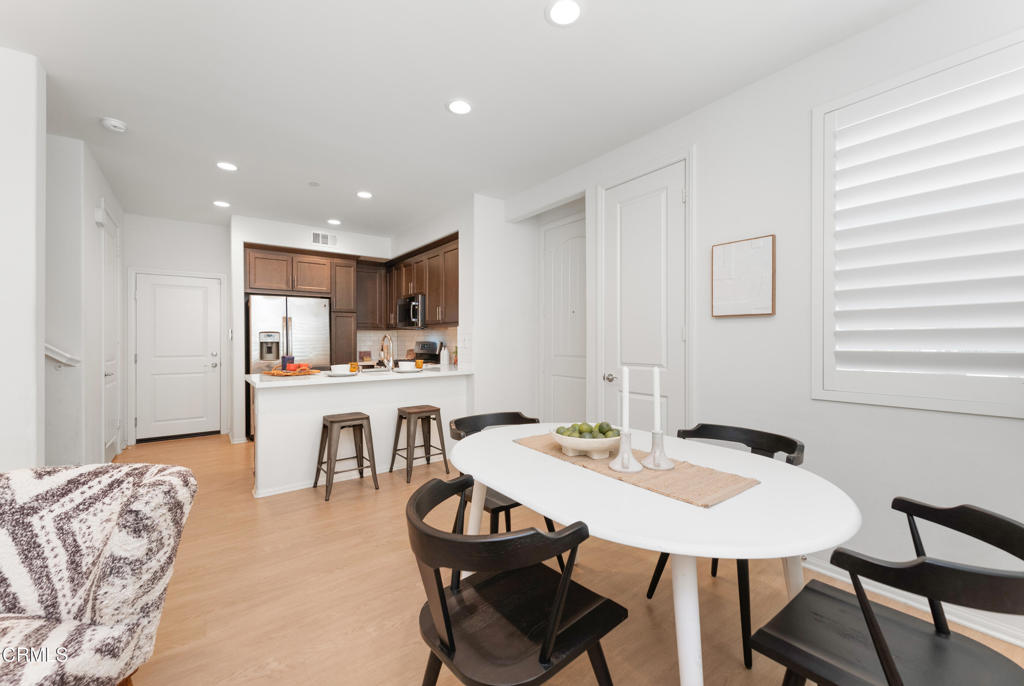 401 Camino Ruiz