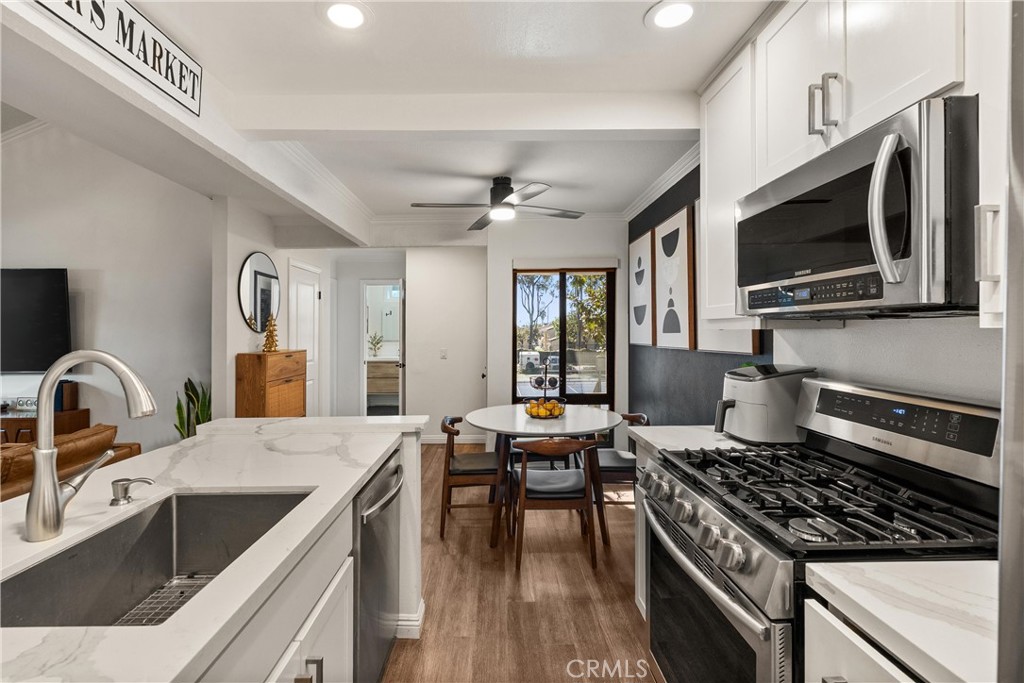 2323 Huntington Street 904