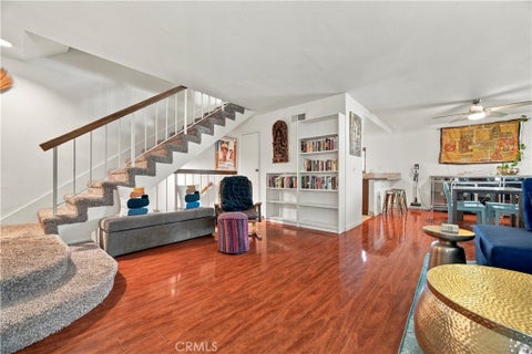 Photo of 1545 W Jefferson Blvd BLVD, Los Angeles, CA 90018 (MLS # PW26213248)