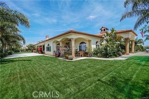 18320 Avenue C Perris CA 92570