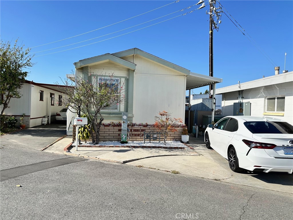 9851 Bolsa Avenue 58