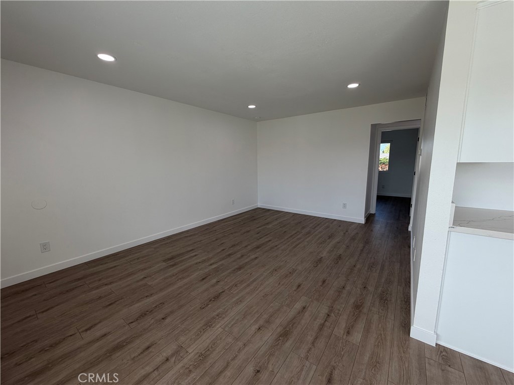 1400 W Warner Avenue 42