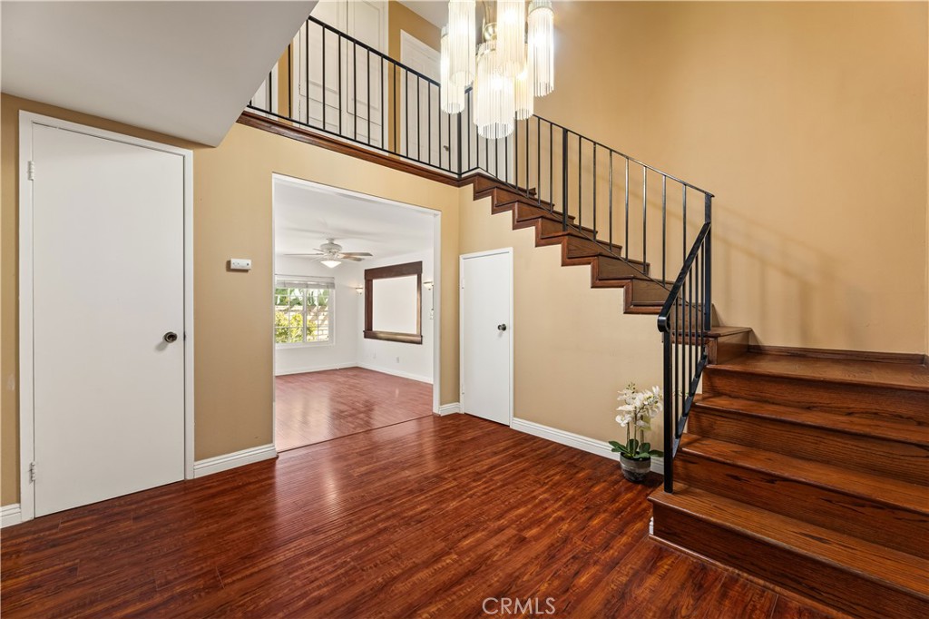 15846 Plummer Street