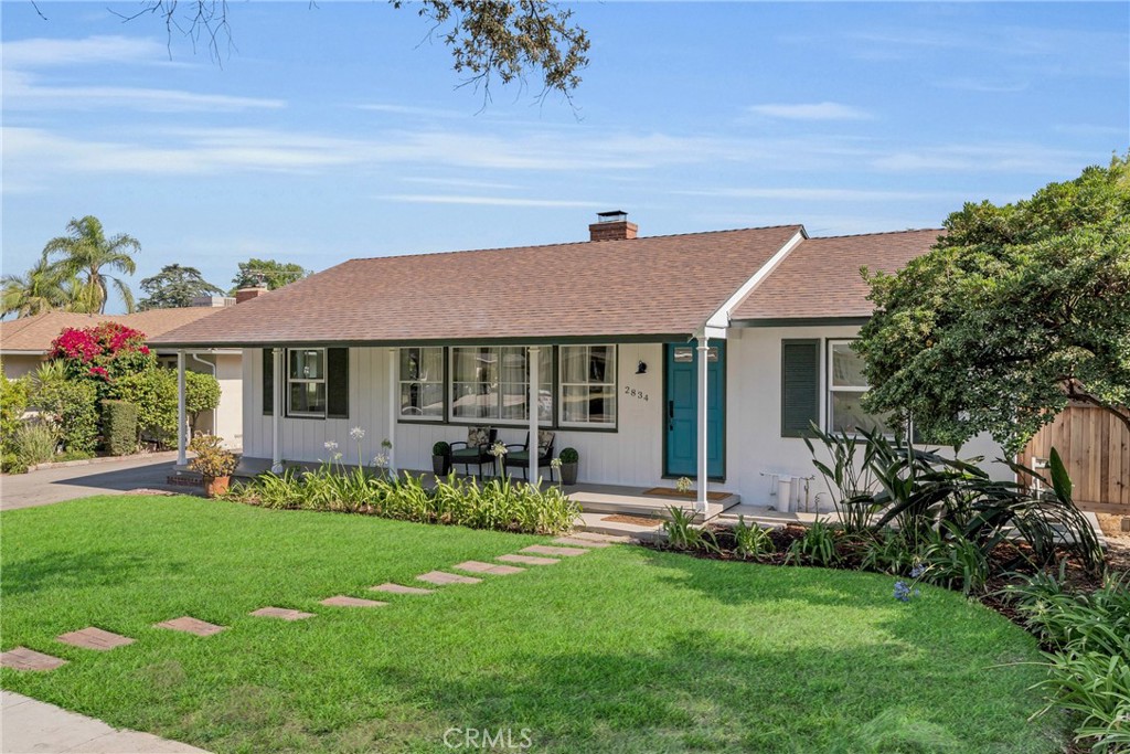 Located in a quiet, tree-lined neighborhood of Pasadena, this spacious home sits on a large lot and offers exceptional flexibility and privacy. Thoughtfully designed with dual central A/C systems, the layout separates the main living areas from the expansive master suite, which features its sitting area, private living room or office with kitchenette—ideal as a mother-in-law suite.
Enjoy abundant natural light from skylights in the kitchen and master bath. Both the common area and master suite include separate washer/dryer hookups. French doors from two areas lead to the peaceful backyard. The detached garage is equipped with heat & A/C, perfect for use as a workshop or home gym.
