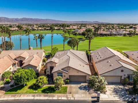 Photo of 43328 Heritage Palms Drive N, Indio, CA 92201 (MLS # 219137999DA)