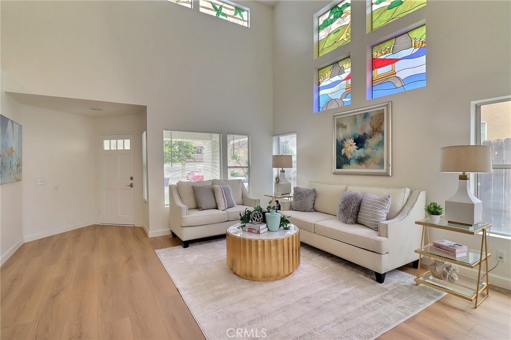 23948 Lone Pine