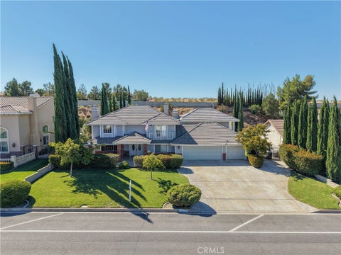 Photo of 13610 Hidden Valley Rd, Victorville, CA 92395 (MLS # HD26210304)