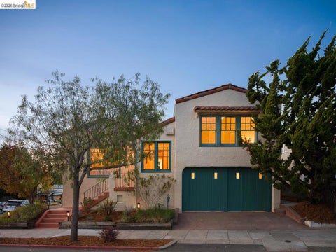 Photo of 1733 Rose St ST, Berkeley, CA 94703 (MLS # 41152690)