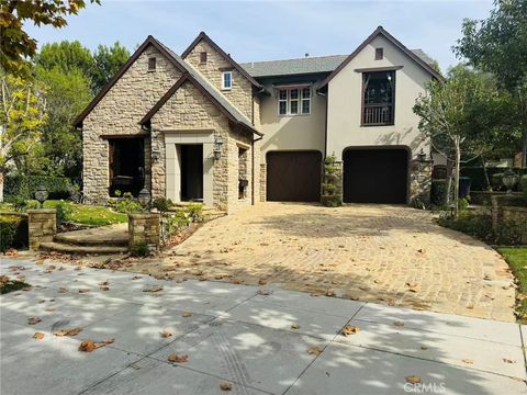 Photo of 12 Basilica Pl Pl, Ladera Ranch, CA 92694 (MLS # AR26078975)