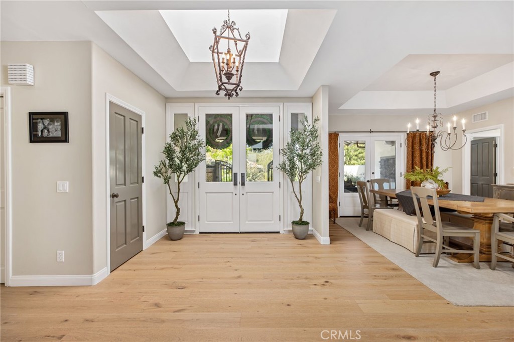 4 Golden Meadow Lane