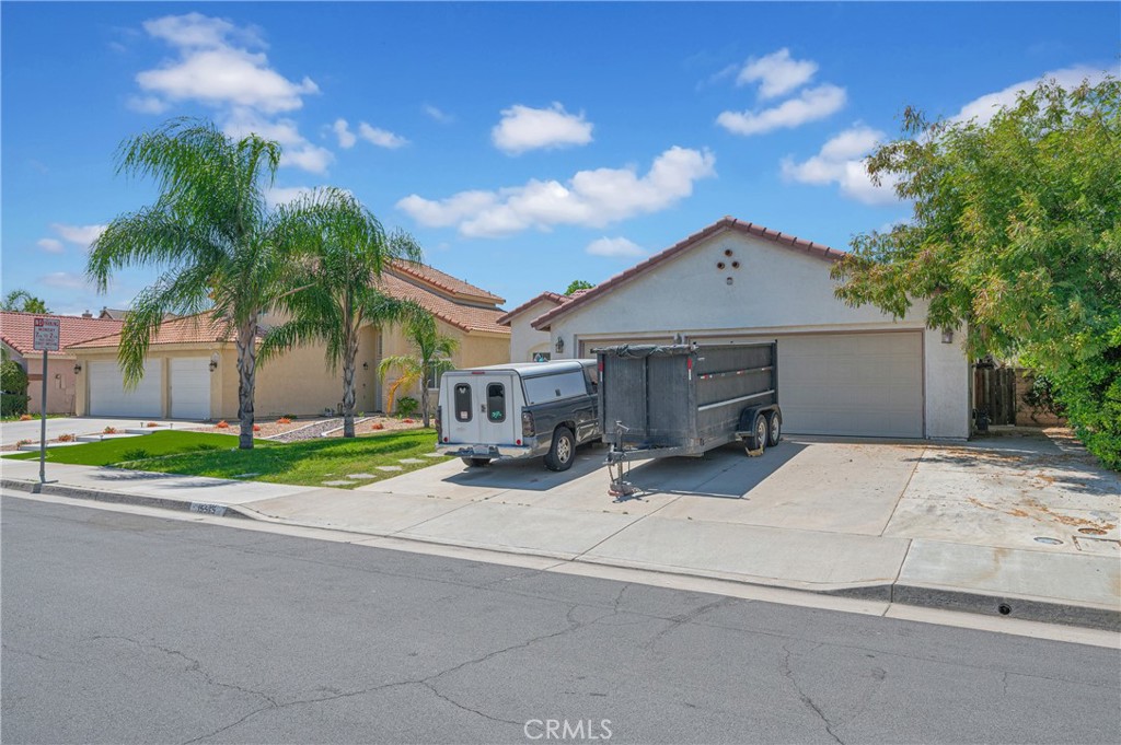 15565 Isleta